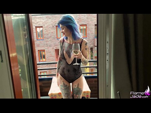 ❤️ Hiiglaslik tüdruk imeb neeluga ja keppib kirglikult vaba taeva all Kaunis porno at porn et.drpornofilme.ru ☑